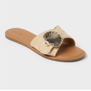 Universal Thread Womens Tan Woven Shell Slides Sandals.